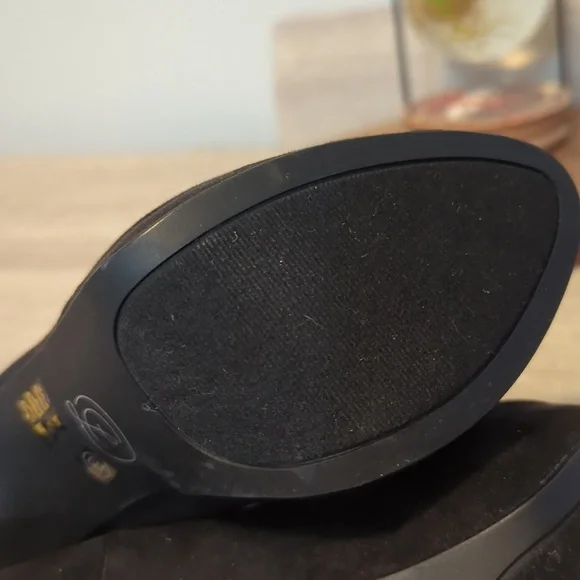 NEW!Chinese Laundry Classic Black Platform Heels - Picture 8 of 8